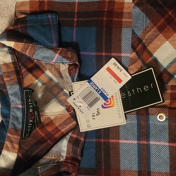 NWT !! PLAID SHIRT !! - Picture 2 of 5